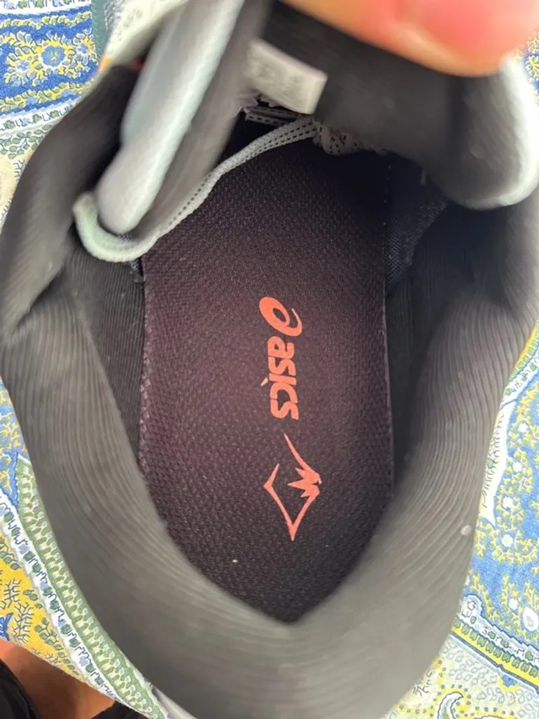 Używany Asics Gel Trabuco Max 4 bike — zdjęcie 8 z 11