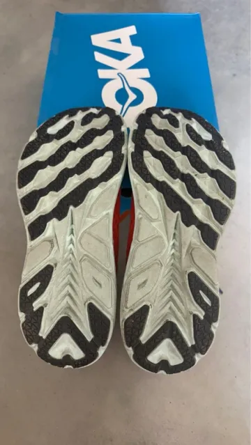 Used Hoka Clifton 8 bike — image 3 of 4