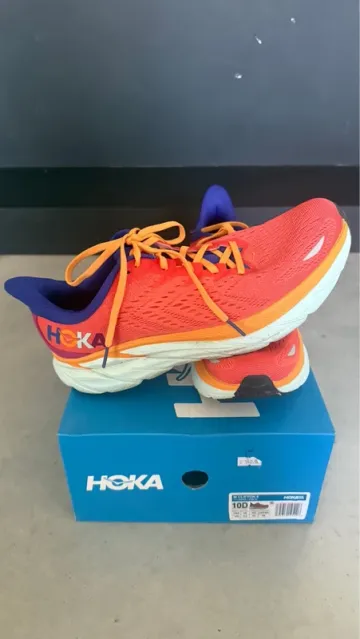 Used Hoka Clifton 8 bike — image 2 of 4