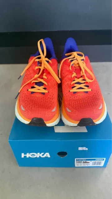 Used Hoka Clifton 8 bike — image 1 of 4