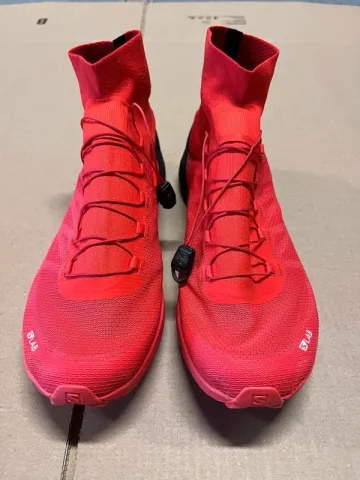 Used Salomon Running Shoes bike — image 1 of 6