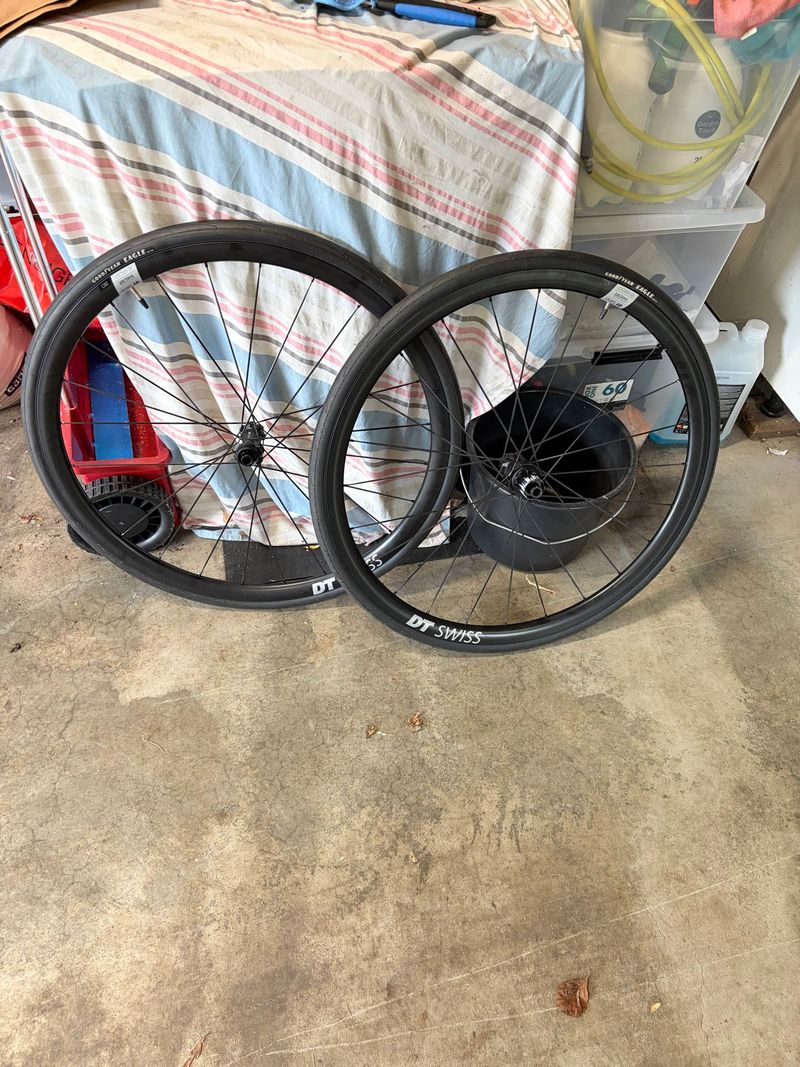 Použité Dt Swiss E1800 Wheelset 2026 Wheels