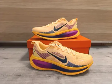 Nike Vomero 18 bike d'occasion — image 1 sur 7