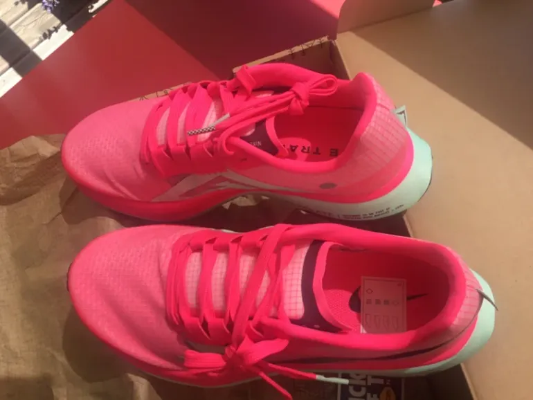 Tweedehands Nike Ultrafly bike — afbeelding 2 van 7