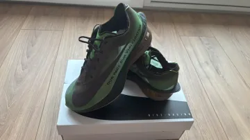 Używany Nike ZoomX Vaporfly Next% 4 PRM bike — zdjęcie 3 z 9