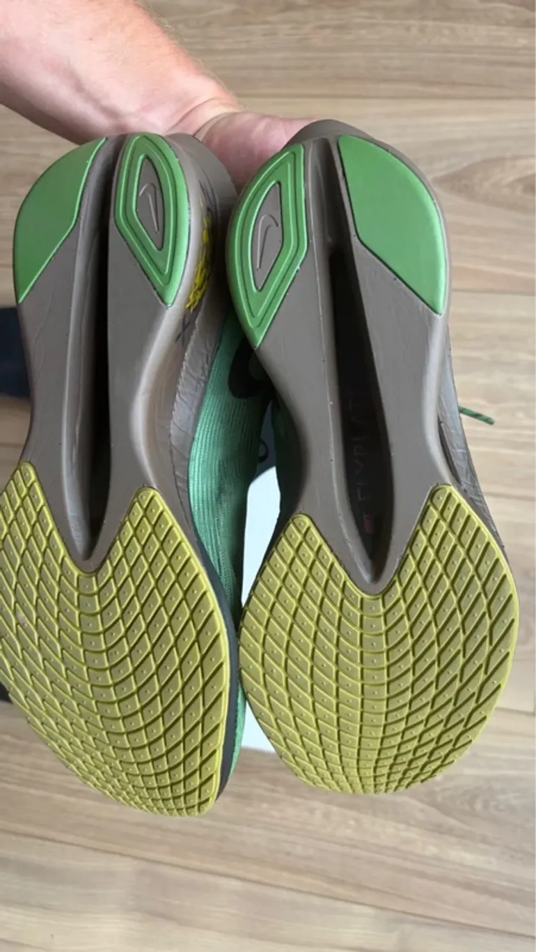 Używany Nike ZoomX Vaporfly Next% 4 PRM bike — zdjęcie 7 z 9