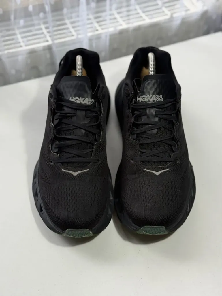 Hoka Elevon 2 bike d'occasion — image 9 sur 13