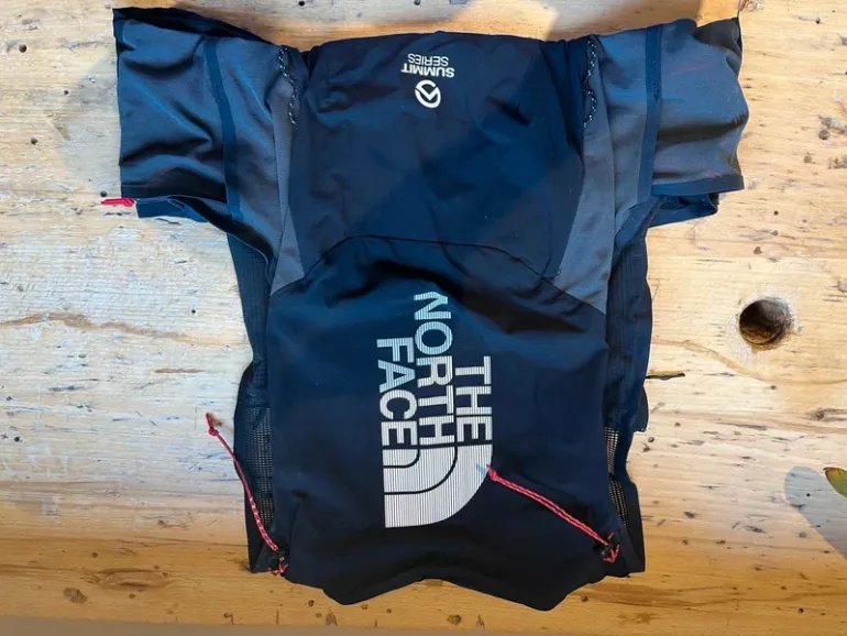 Tweedehands The North Face Summit Run 10L bike — afbeelding 3 van 7