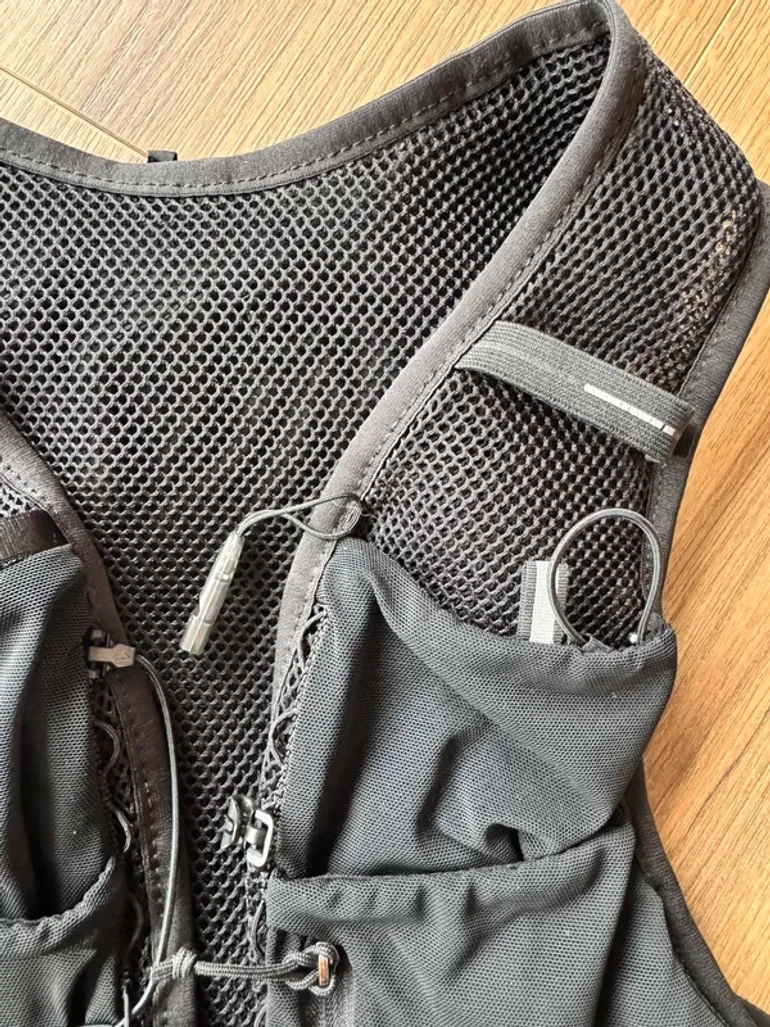 Used Salomon ADV Hydra Vest 8 bike — image 2 of 6