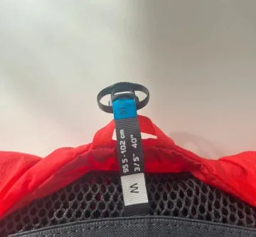 Used Salomon Active Skin 4L bike — image 4 of 4