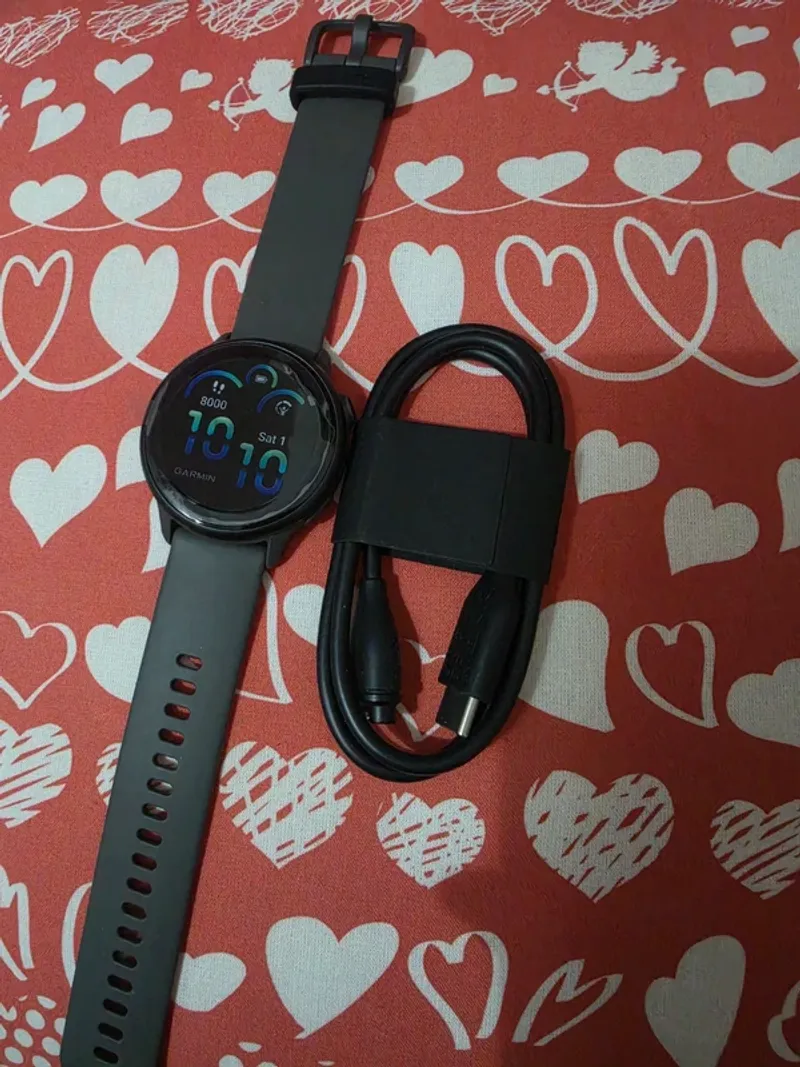 Used Garmin Vivoactive 6 Electronics