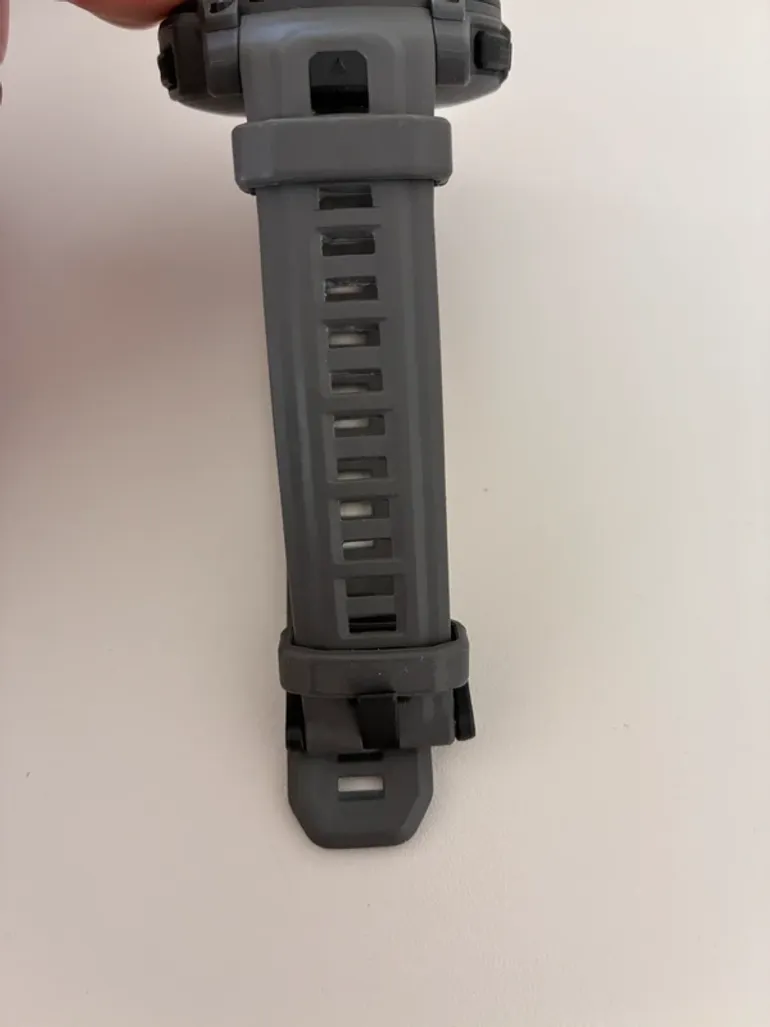 Used Garmin Instinct E 45mm bike — image 8 of 10