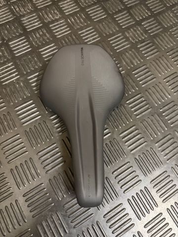 Used Cube Saddle bike — image 1 of 3