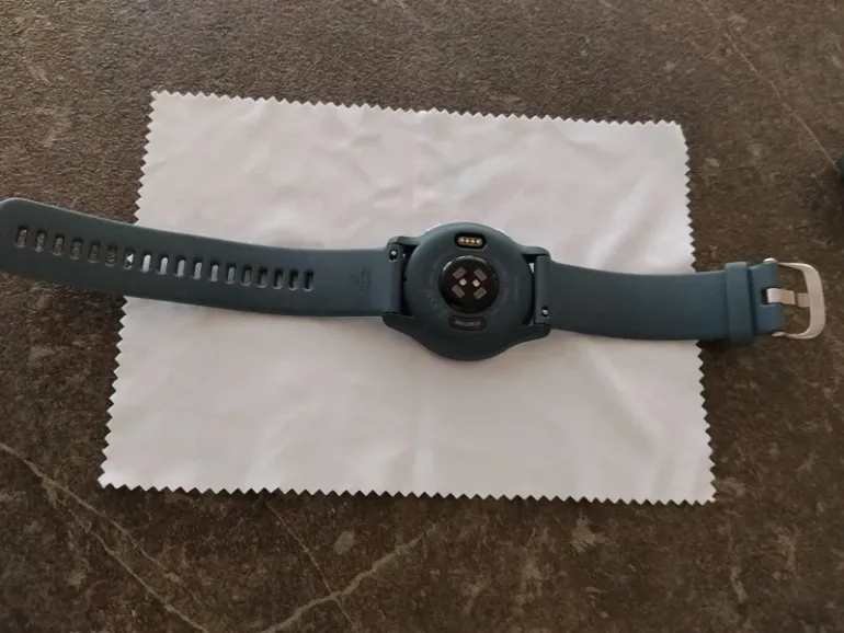 Used Garmin Venu 2 bike — image 7 of 8