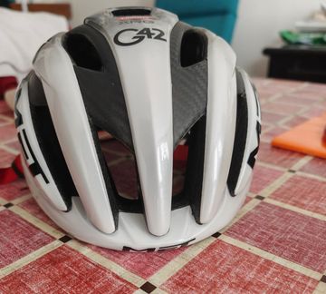 Używany MET Helmet 2025 bike — zdjęcie 4 z 6