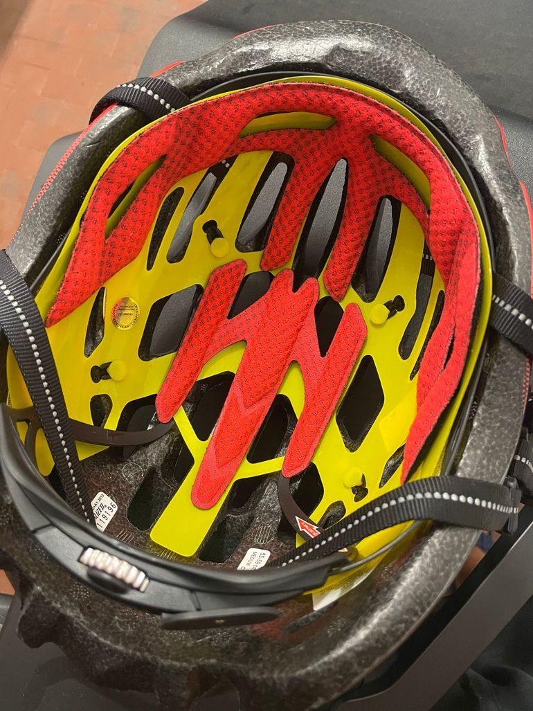 Używany Specialized Echelon II Helmet bike — zdjęcie 4 z 5
