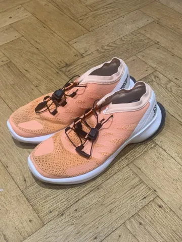 Used Salomon Women Shoes bike — image 1 of 5