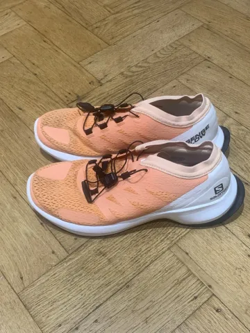 Used Salomon Women Shoes bike — image 2 of 5