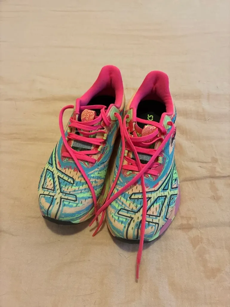 Asics Noosa Tri 15 bike usato — immagine 1 di 4
