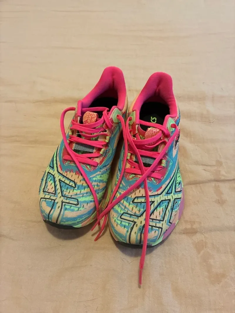 Brugt Asics Noosa Tri 15 Running Shoes