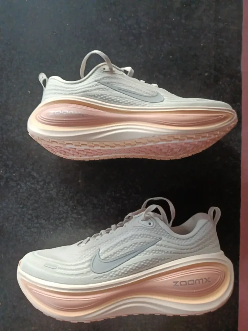 Gebrauchtes Nike Vomero plus Running Shoes