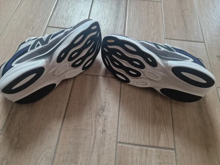 Used New Balance Ellipse bike — image 7 of 7