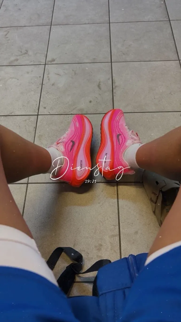 Used Nike Vomero Plus bike — image 3 of 5
