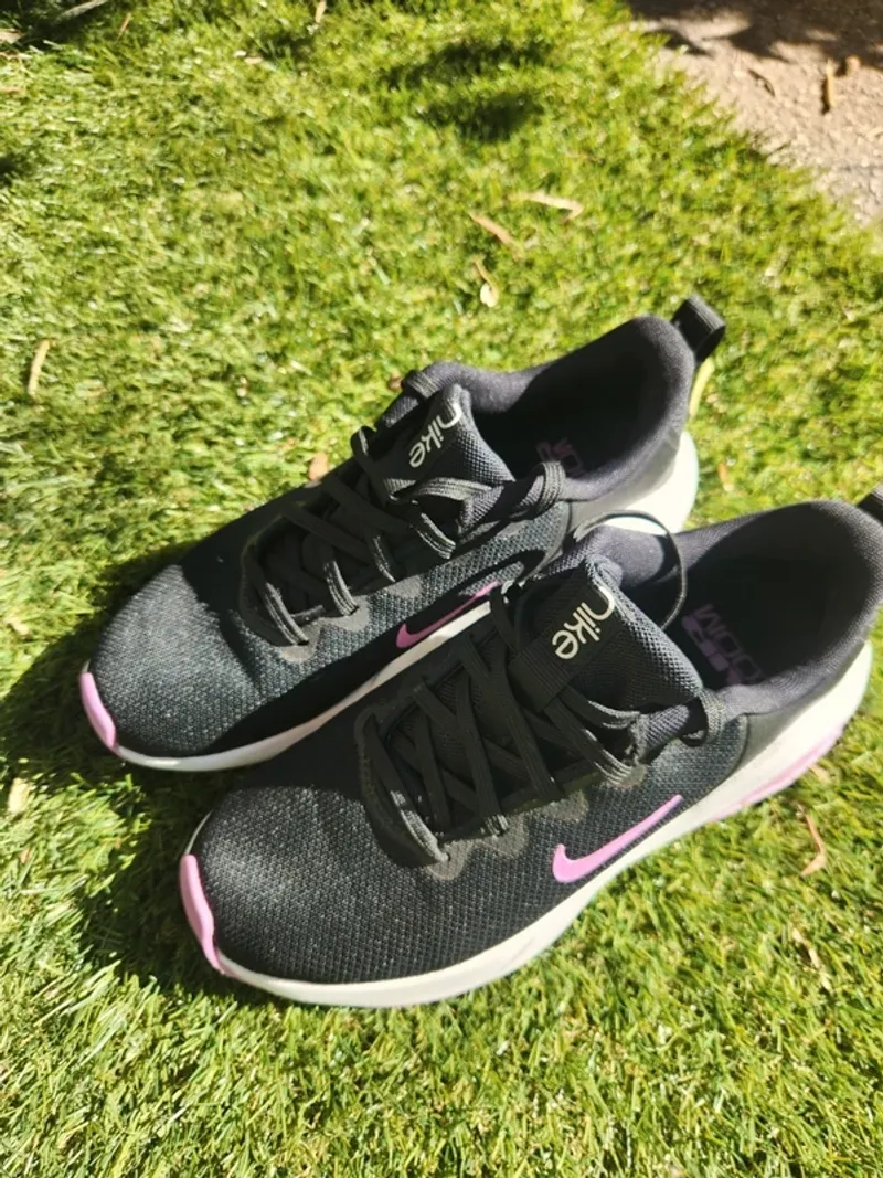 Gebrauchtes Nike Air Bella 7 Running Shoes