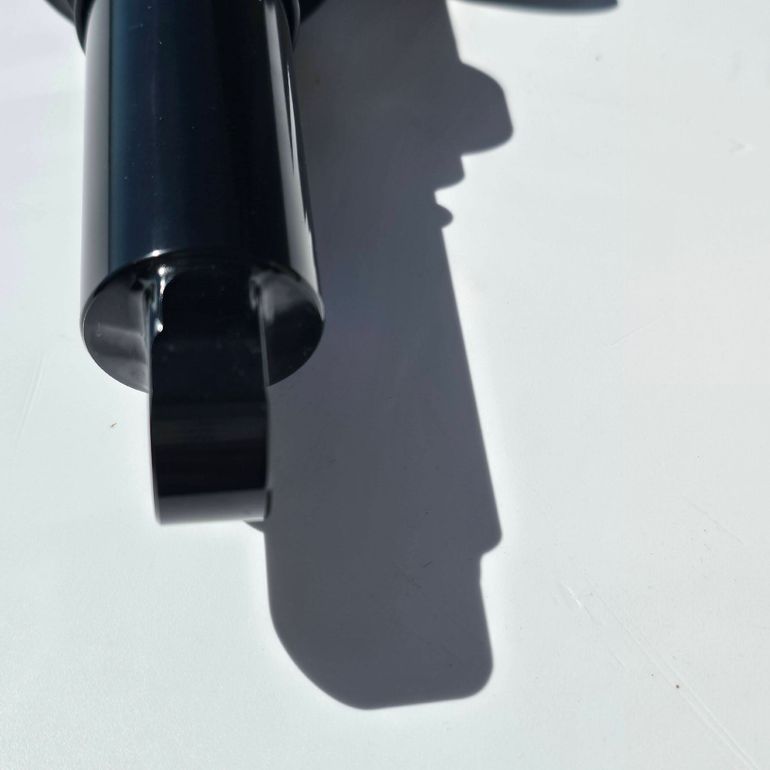 Used Fox Float Performance Elite Trunnion 2026 bike — image 3 of 3