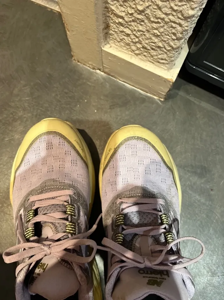 Gebrauchtes New Balance Hierro v9 bike — Bild 5 von 5