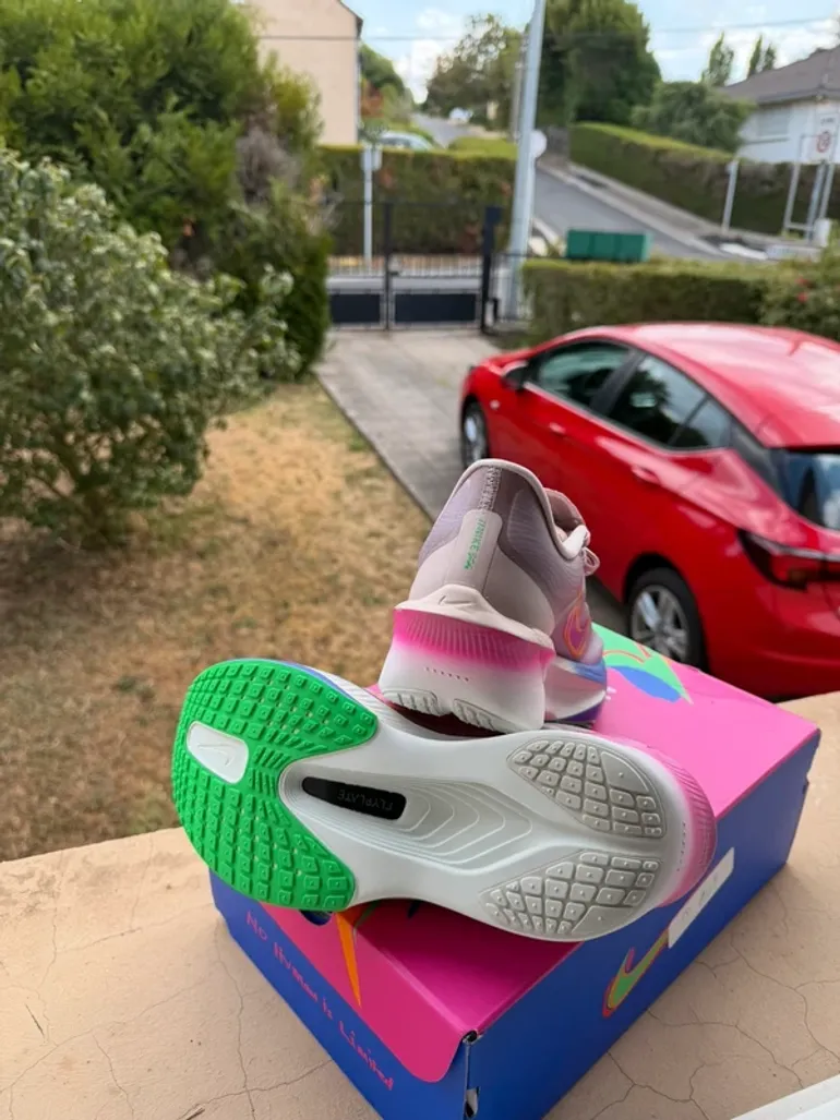 Used Nike Zoom Fly 6 bike — image 4 of 7