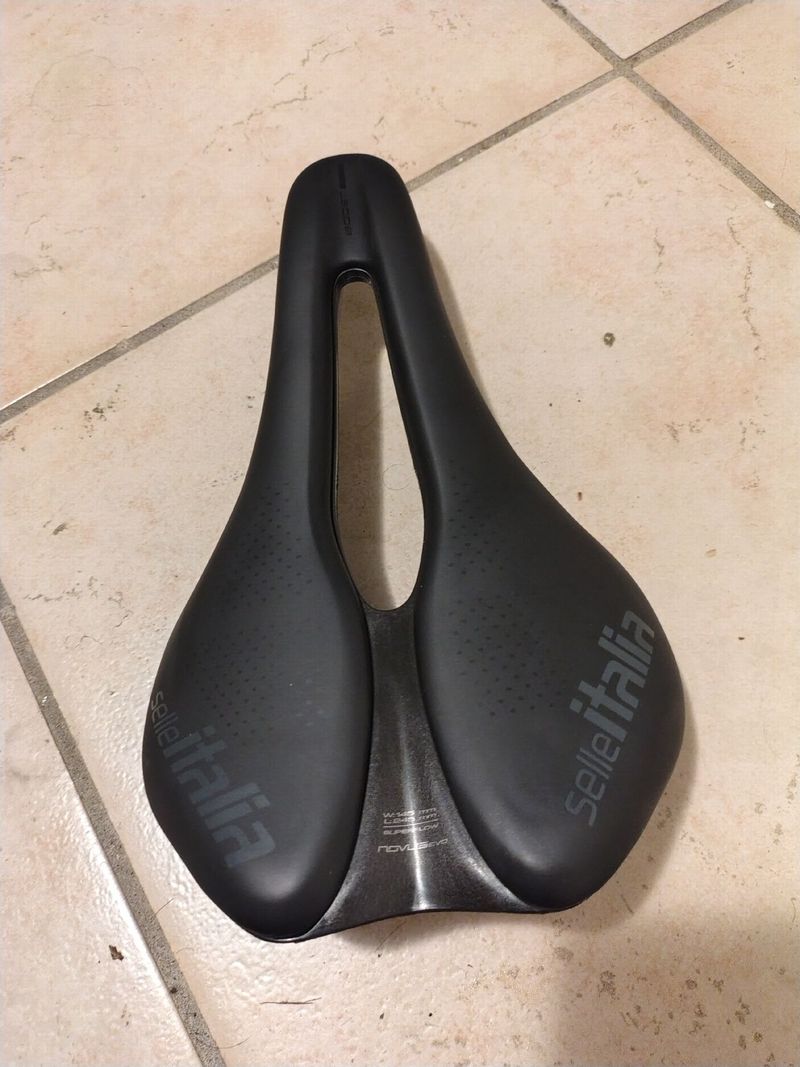 Tweedehands Selle Italia Novus Boost Evo TI 316 Superflow 145 2026 Saddles & Seatposts