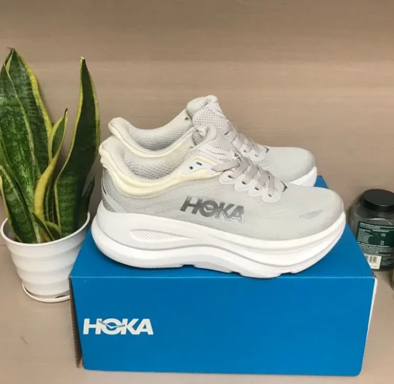 Used Hoka Bondi 9 bike — image 2 of 6