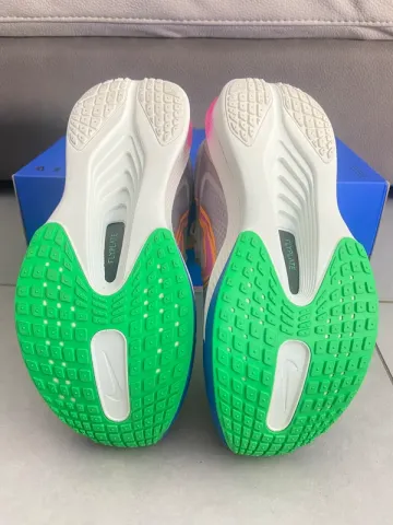 Used Nike Zoom Fly 6 bike — image 7 of 10