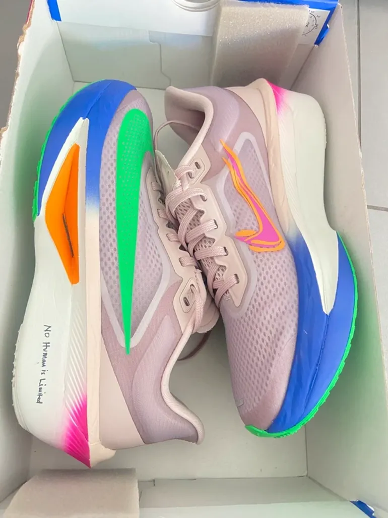 Used Nike Zoom Fly 6 bike — image 9 of 10