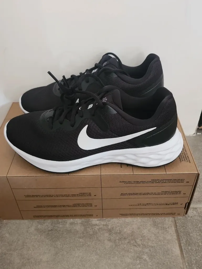 Used Nike Révolution 6 bike — image 2 of 7