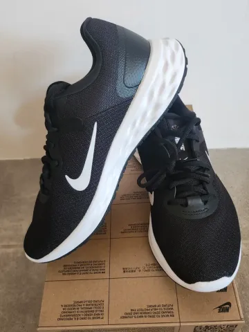 Used Nike Révolution 6 bike — image 4 of 7
