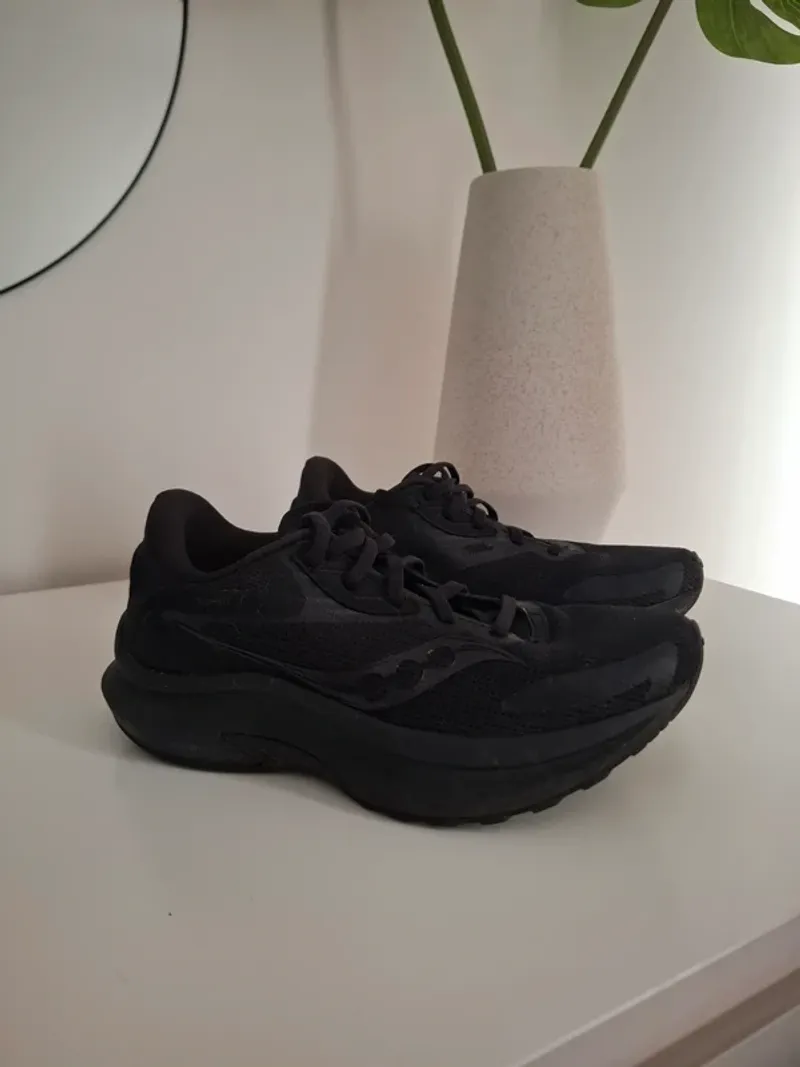 Saucony Axon 2 Running Shoes usato