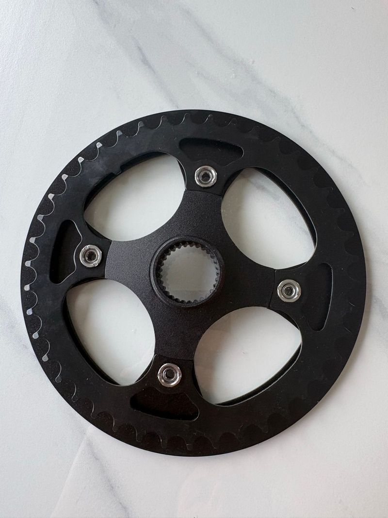 Brugt Sunrace kettingblad 48T Drivetrain & Pedals