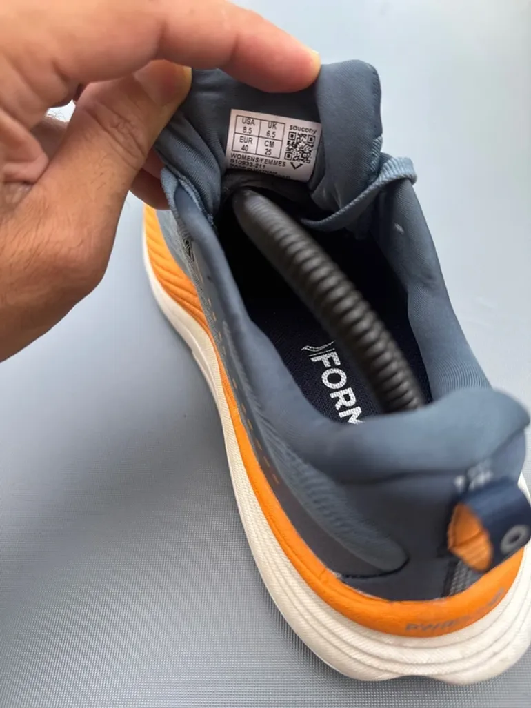 Used Saucony Hurricane 24 bike — image 13 of 14