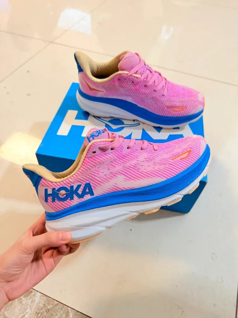 Used Hoka Clifton 9 bike — image 2 of 8