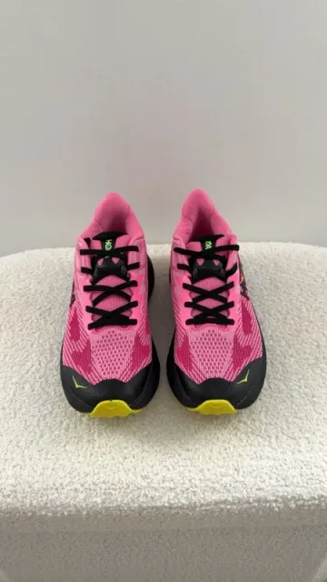 Used Hoka Challenger 8 bike — image 3 of 5