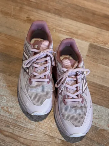 Used New Balance Sneakers bike — image 3 of 7