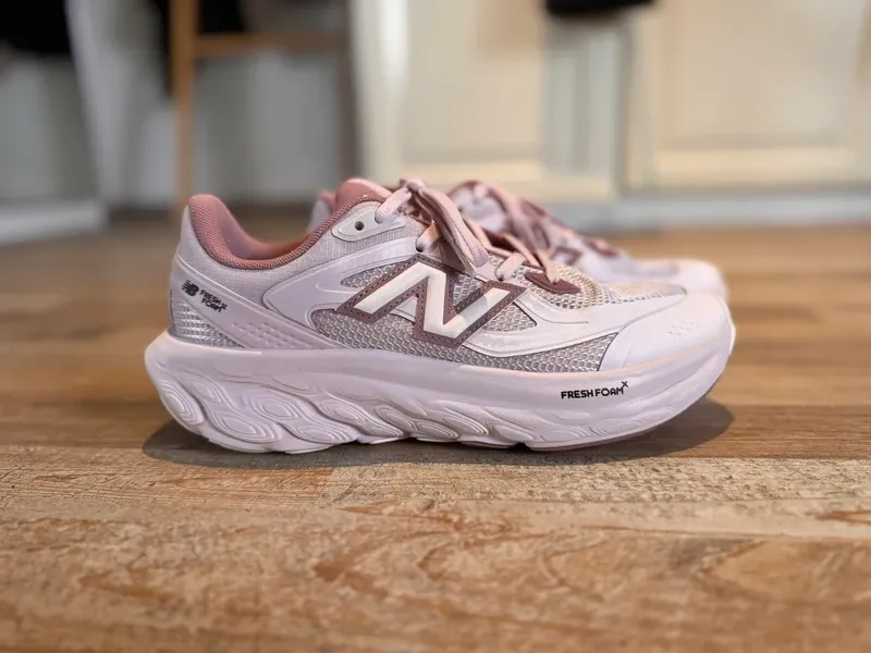 Used New Balance Sneakers Running Shoes