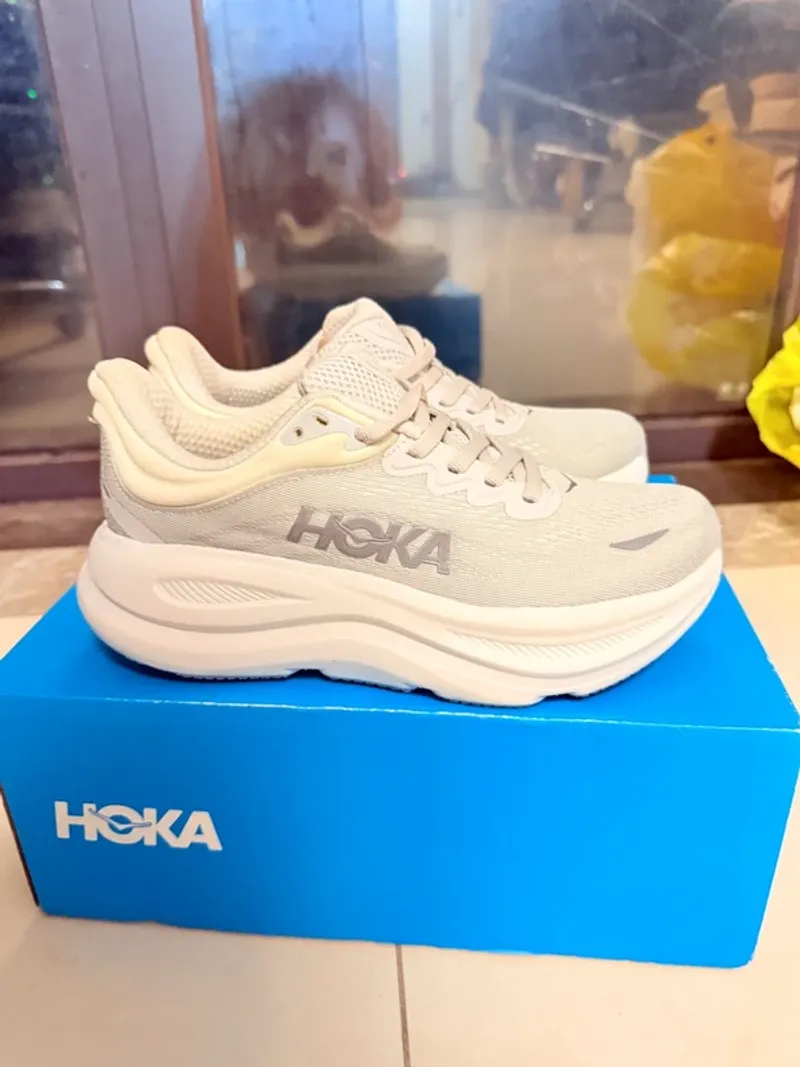 Used Hoka Bondi 9 Running Shoes