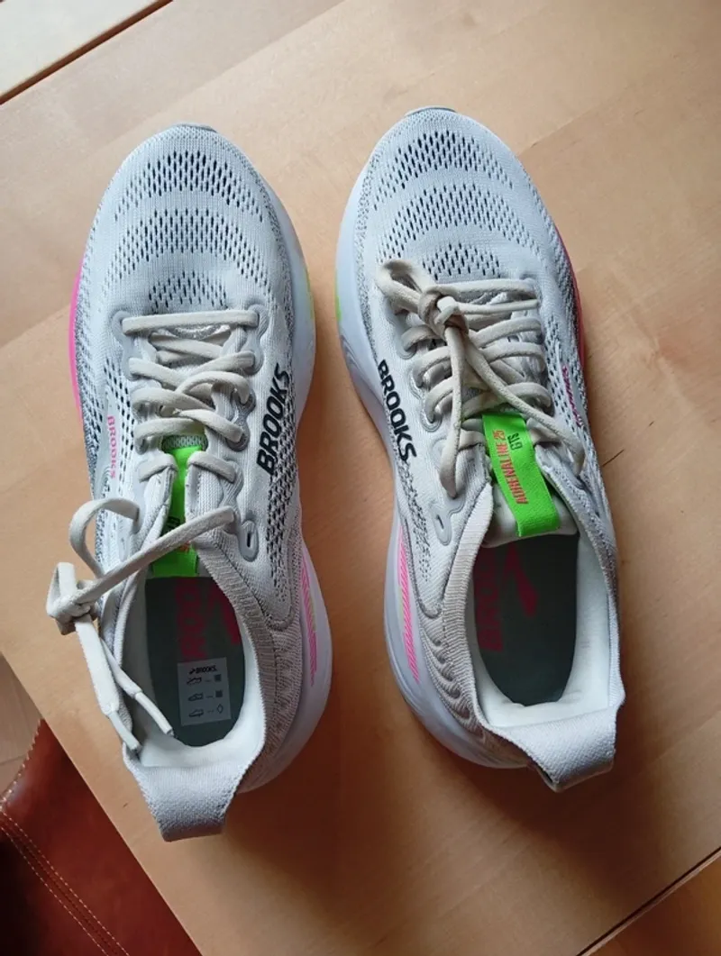 Tweedehands Brooks Adrenaline GTS 25 Running Shoes