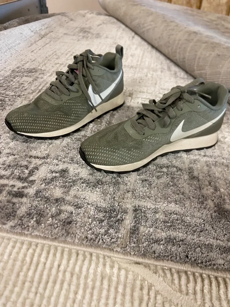 Used Nike Mid Runner 2 bike — image 3 of 4