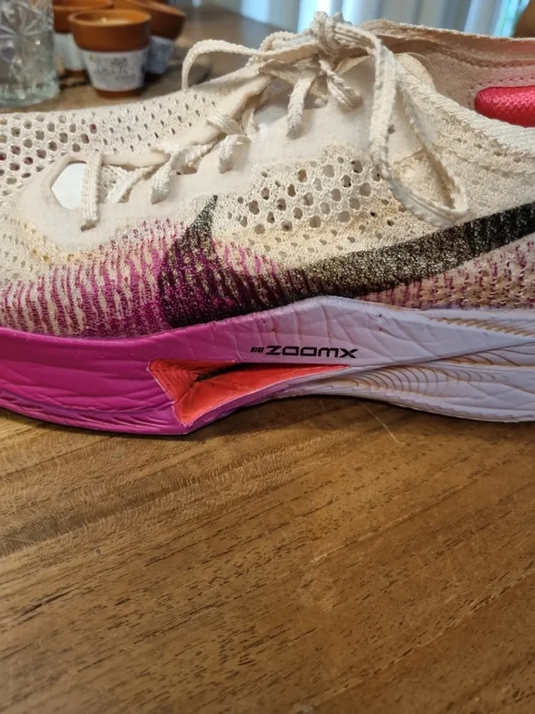 Tweedehands Nike Vaporfly 3 bike — afbeelding 3 van 7
