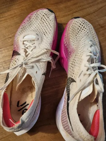Tweedehands Nike Vaporfly 3 bike — afbeelding 4 van 7
