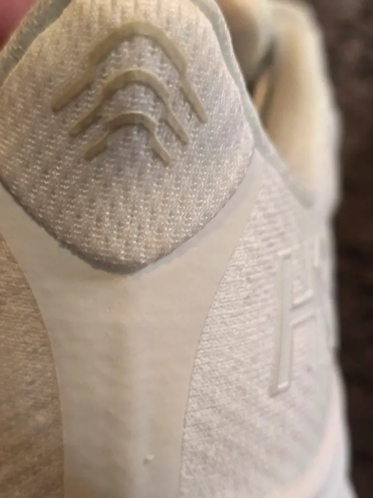 Used White Clifton 9 bike — image 6 of 9